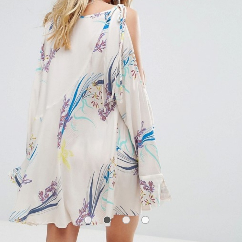 NWOT Free People Clear Skies Printed Tunic Large - Picture 3 of 8